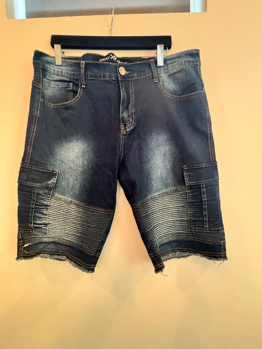 Xray Jeans Moto Cargo Denim Shorts Size 36 Distressed Dark Wash Blue